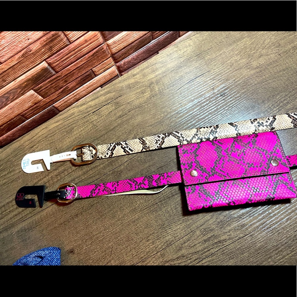 Brand New belt set